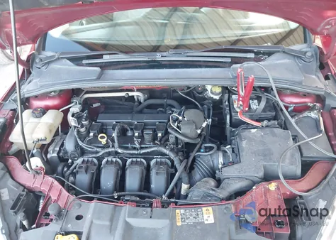 2016 Ford Focus Titanium из США, поврежденный, VIN 1FADP3J2XGL220940